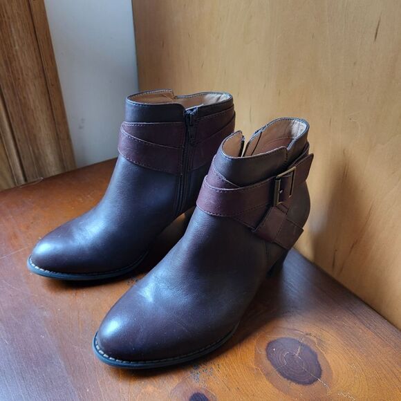 Vionic Leather Boots Size 7 - Picture 2 of 6